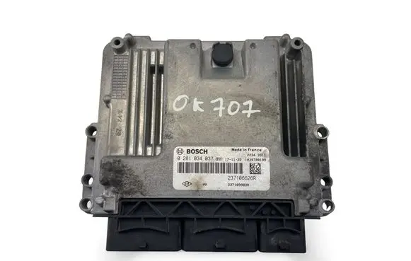 Renault Trafic III (X82) Engine control unit/module ECU 237106626R 0281034037
