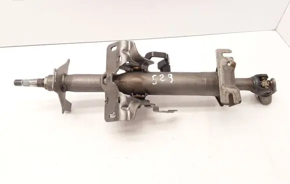 Nissan Almera Tino Steering wheel axle