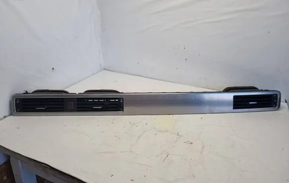 Volvo S80 Dash center air vent grill 30715143