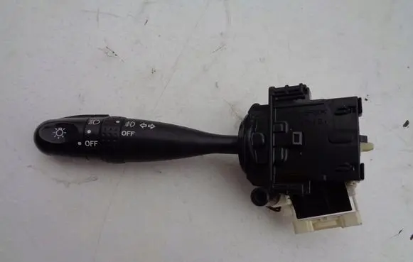 Toyota RAV 4 (XA20) Indicator stalk