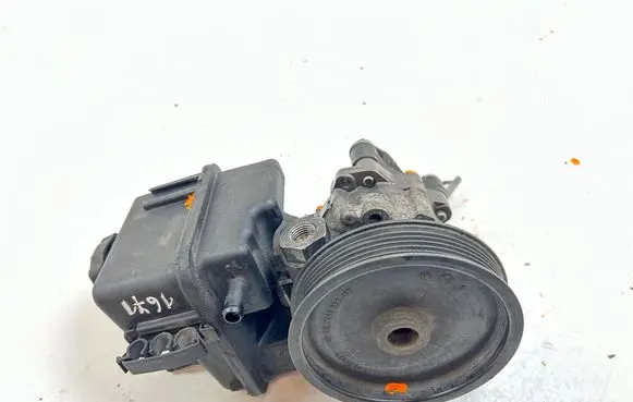 Power steering pump