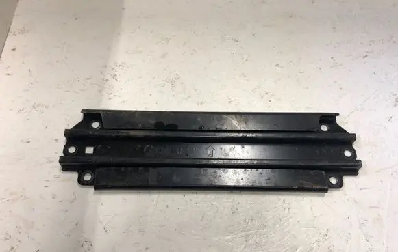 BMW 1 F70 Other under body part 9878983 143368