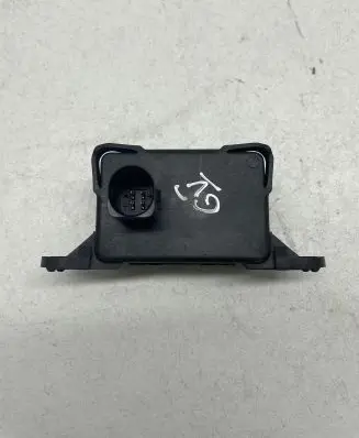 Volkswagen Golf V ESP acceleration yaw rate sensor 7H0907655A DC37F12FBR 10170103663