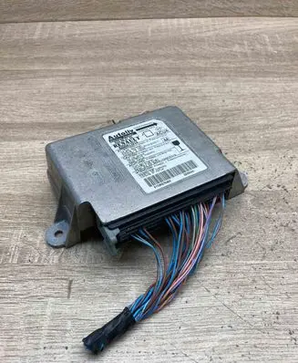 Renault Scenic I Airbag control unit/module 603989700 8200411013