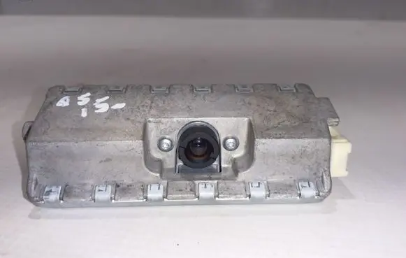 Windshield/windscreen camera