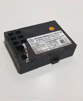 Mercedes-Benz E W211 Gateway control module A2115403145 410213005012