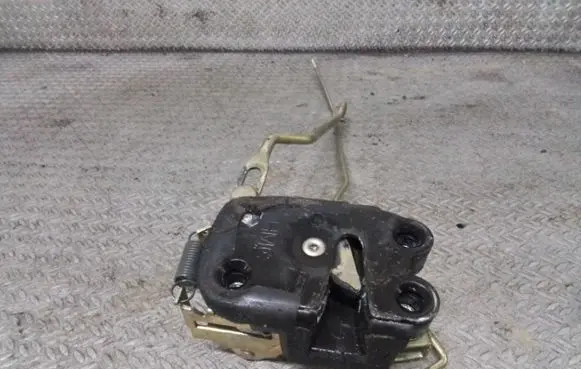 Hyundai Atos Prime Front door lock