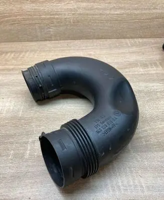 Volkswagen Touran I Air intake hose/pipe 1K0129618BA