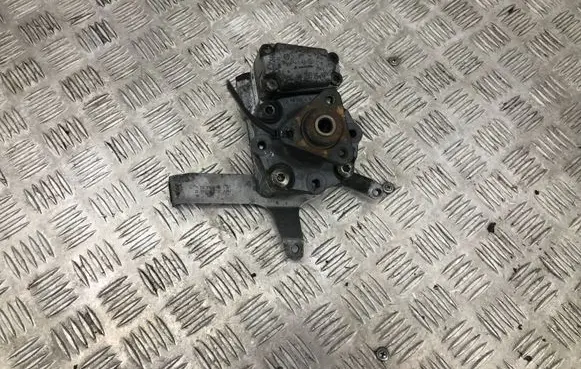 BMW 5 E60 E61 Power steering pump 6781486