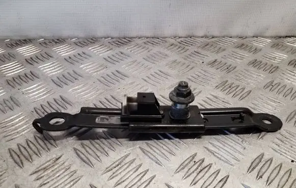 Toyota Auris E180 Seat belt adjustment rail 