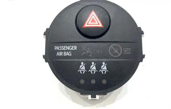 Toyota Yaris Hazard light switch 839500D100