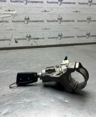 Toyota Aygo AB40 Ignition lock 45020