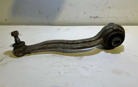 Mercedes-Benz C W203 Front lower control arm/wishbone