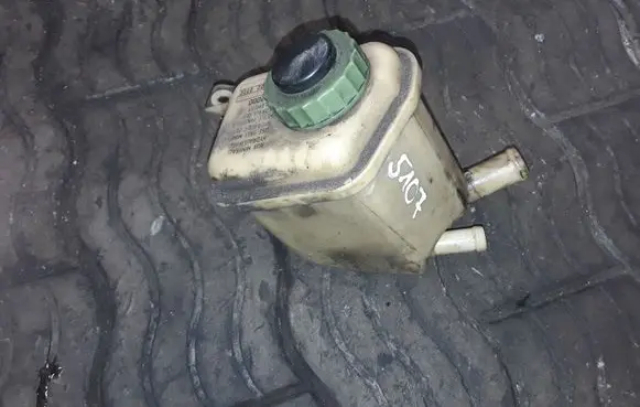 Porsche Cayenne (9PA) Power steering fluid tank/reservoir 7L0422371C G002000