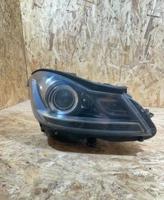 Mercedes-Benz C W204 Headlight/headlamp A2048203839 LE09C6220 130702349600