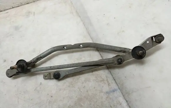Nissan Qashqai Front wiper linkage 54632617