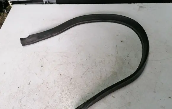 Mercedes-Benz B W246 W242 Engine compartment rubber 