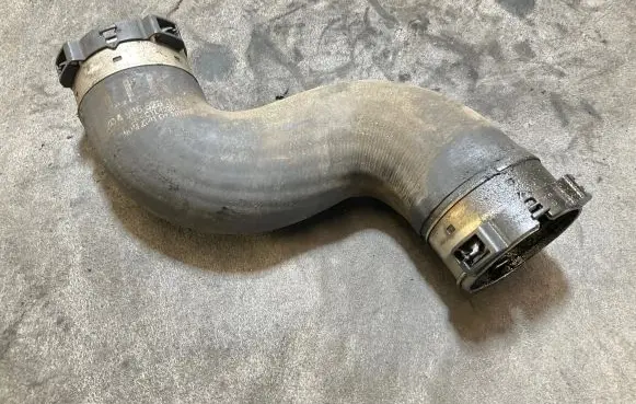 Mercedes-Benz Sprinter W906 Intercooler hose/pipe A9065283782