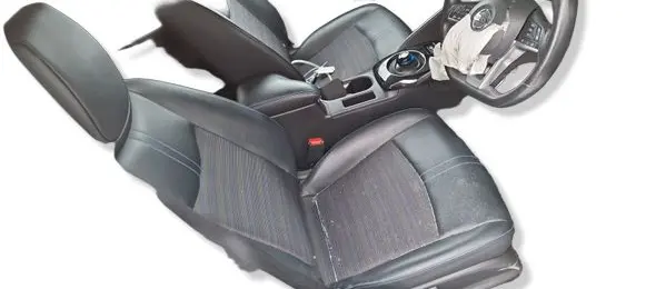 Nissan Leaf II (ZE1) Seat set 