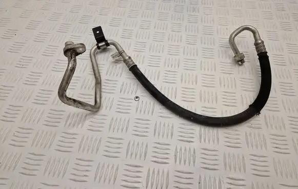 Renault Captur Air conditioning (A/C) pipe/hose 924909096R