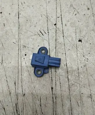 Volkswagen PASSAT B6 Airbag deployment crash/impact sensor 1K0955557A