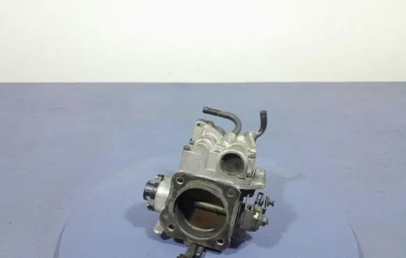 KIA Sorento Throttle body valve 