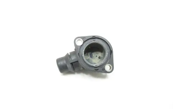 Volkswagen PASSAT B5.5 Engine coolant pipe/hose 038121144A