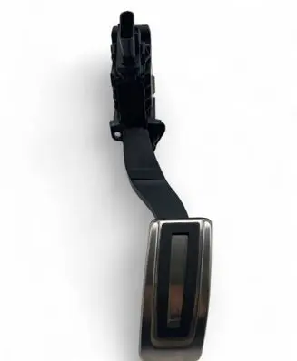 Volkswagen Golf VII Accelerator throttle pedal 5Q1723503K
