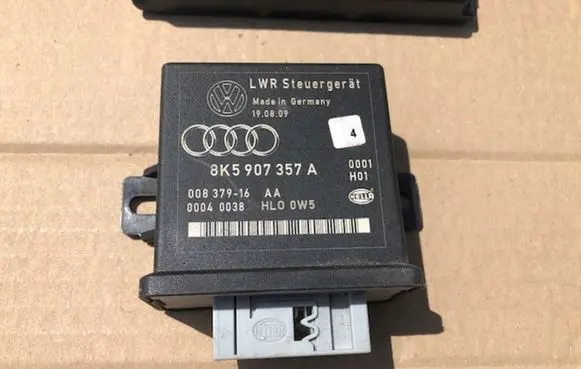 Audi A4 S4 B8 8K Light module LCM 8K5907357A