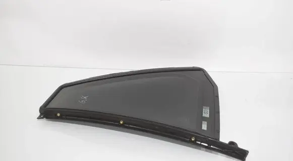 BMW 5 G30 G31 G38 Rear vent window glass 7336995
