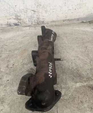 Hyundai Santa Fe Exhaust manifold
