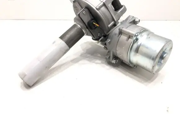 Mitsubishi Outlander Power steering pump 8633A131