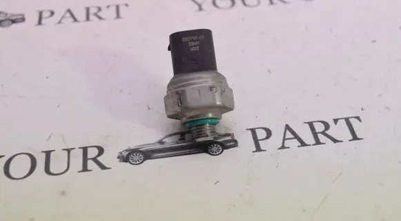 BMW X3 F25 Air conditioning (A/C) pressure sensor 9181464