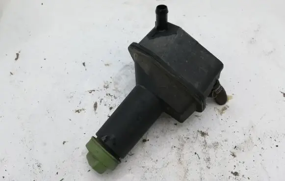 Seat Alhambra (Mk1) Power steering fluid tank/reservoir 7M3422372