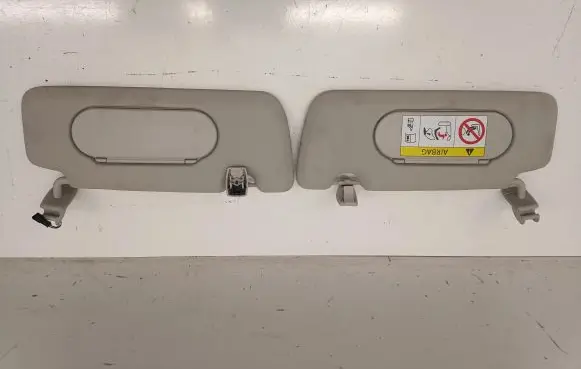 Mini Cooper Countryman F60 Sun visor