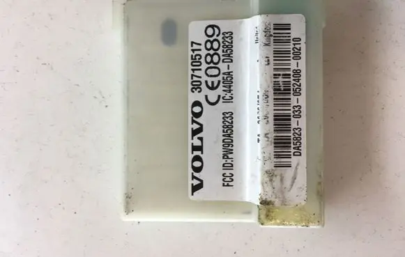 Volvo S60 Alarm control unit/module 30710517