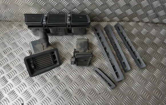 Citroen Jumper Dash center air vent grill 222727 225373 A504