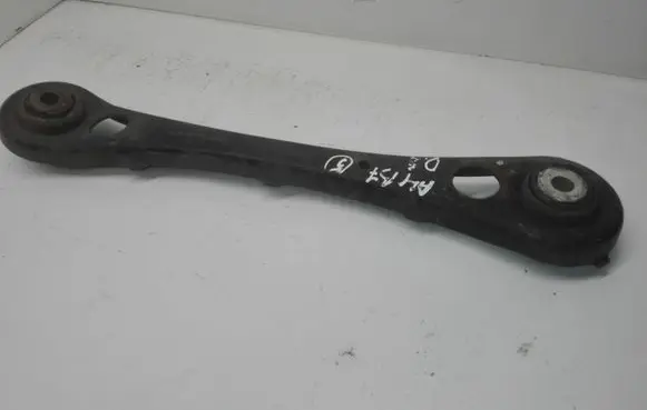 Audi A4 S4 B7 8E 8H Rear suspension control arm 8E0501529K