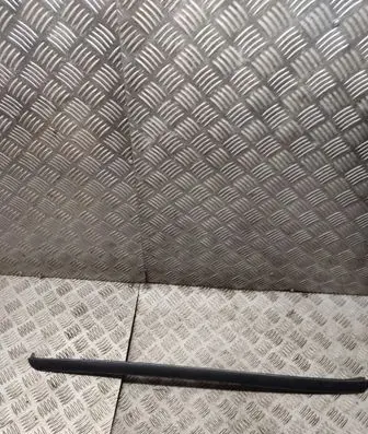 Volvo XC60 Windshield trim 