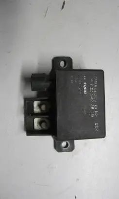 Mercedes-Benz E W211 Charging relay A0025423819