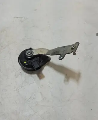 Audi A3 S3 8V Horn signal 5Q0951221F 6033FB2701 8V0951210D