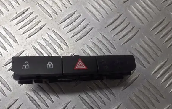 Opel Insignia A Hazard light switch 13271927