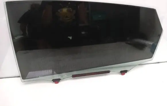 Toyota Prius (XW20) Rear door window glass 43R00122
