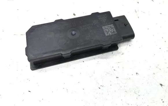 Audi Q4 e-tron Keyless system antenna 5WA962133F