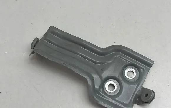 BMW X3 G01 Fender mounting bracket 7397516