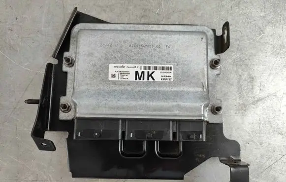 Renault Zoe Engine control unit/module 237d40399r
