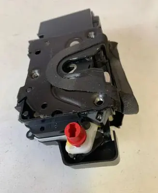 Peugeot 607 Rear door lock 1403A