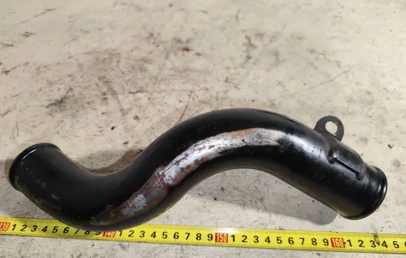 Intercooler hose/pipe