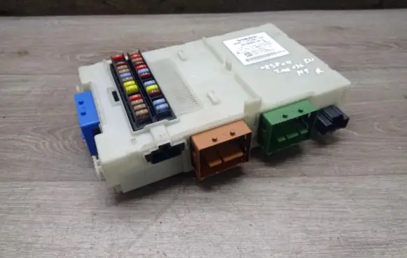 Volvo S80 Fuse module 6G9T14C256GG 30786820