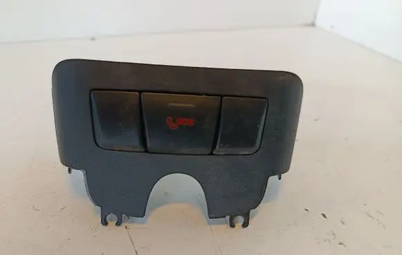 Mercedes-Benz A W176 Sos button A1729050051